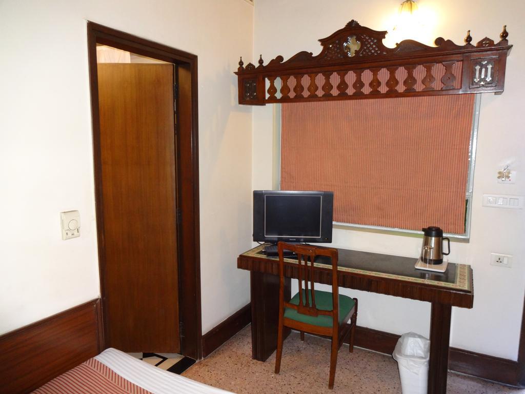 Hotel Broadway Delhi Eksteriør bilde
