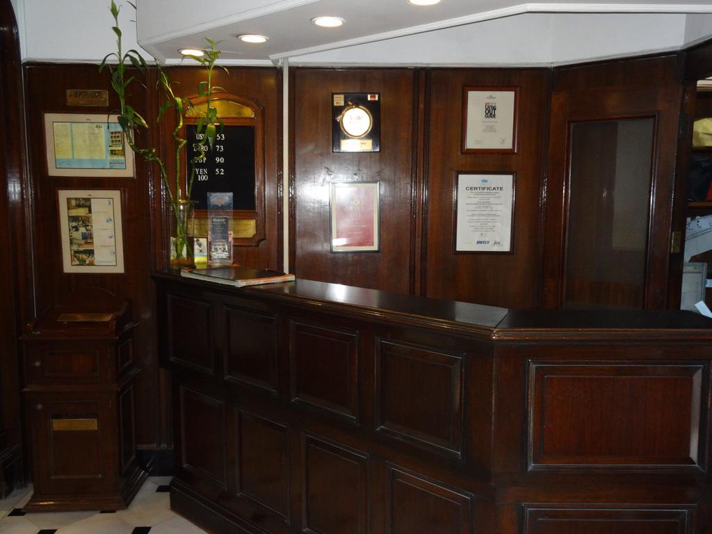 Hotel Broadway Delhi Eksteriør bilde