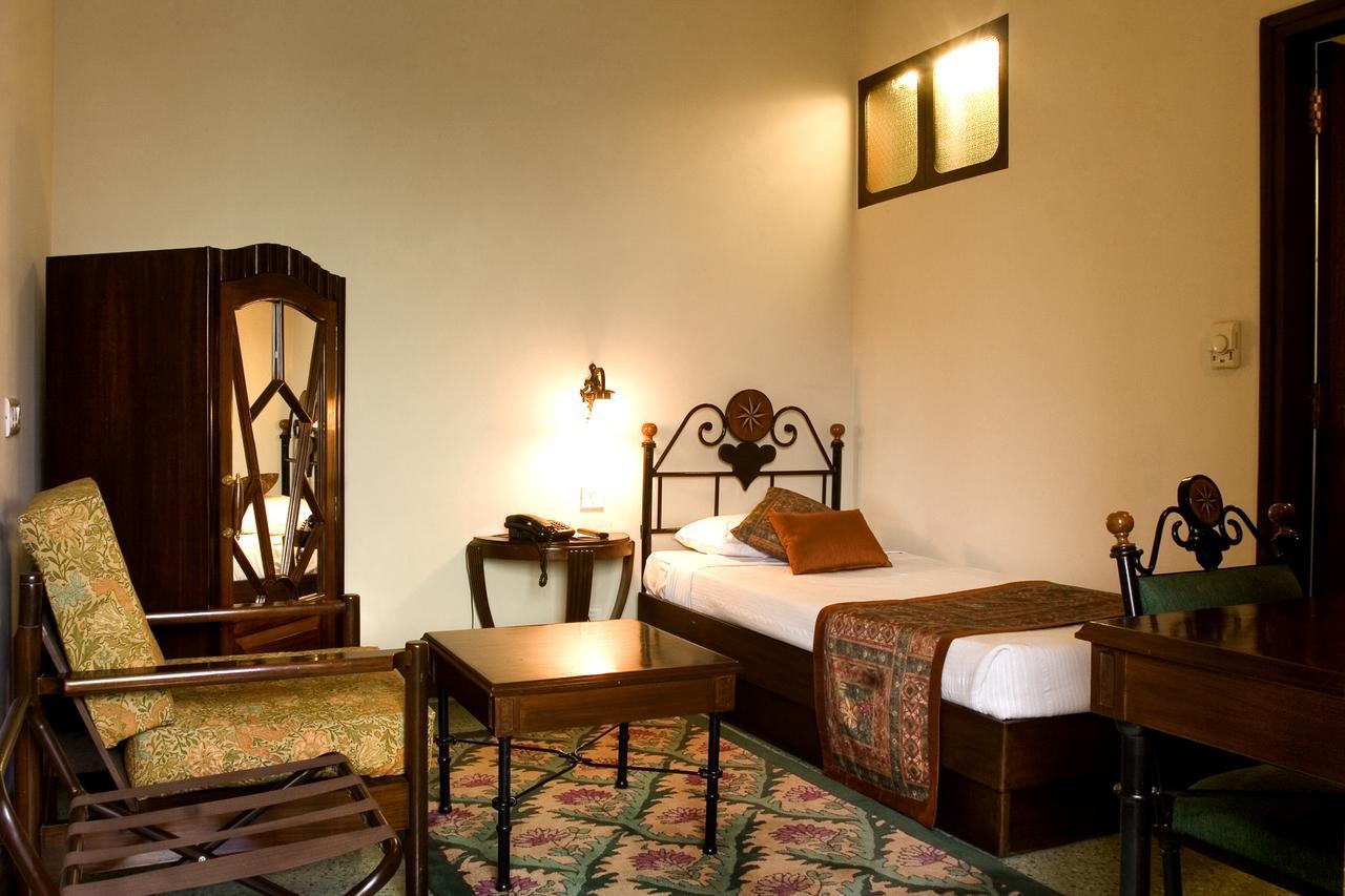 Hotel Broadway Delhi Eksteriør bilde